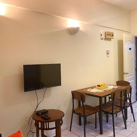 Shahmi Seaview Apartment - H4 Порт-Діксон Екстер'єр фото